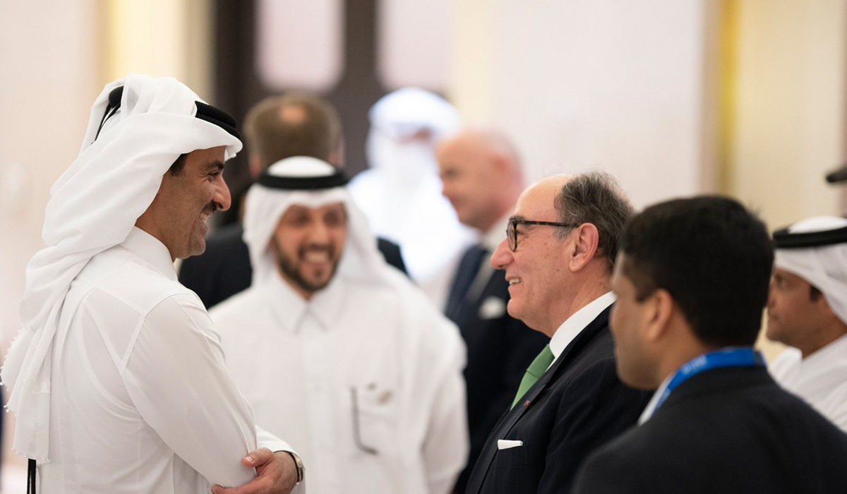 Amir Attends Reception Ceremony of Heads of States and Governments Participating in Doha Forum